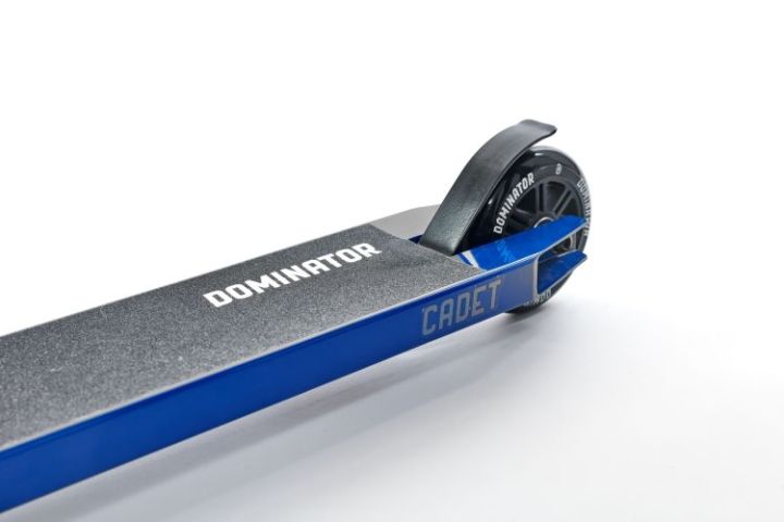 Triukinis paspirtukas Dominator Cadet Blue White