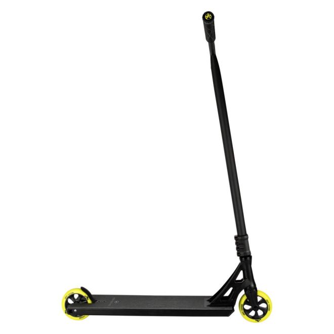 Triukinis paspirtukas Addict Revenger Pulse Black Yellow