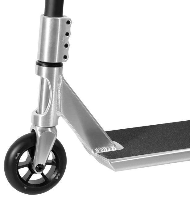 Triukinis paspirtukas North Orbit Silver