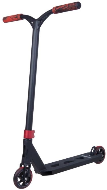 Triukinis paspirtukas Striker Lux Black Red