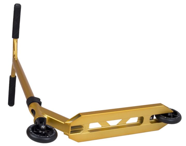 Triukinis paspirtukas Striker Lux Youth Gold Black