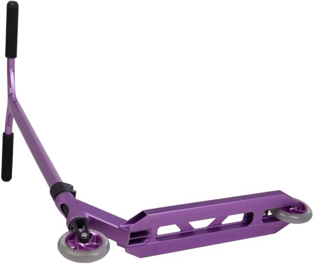 Triukinis paspirtukas Striker Lux Youth Purple